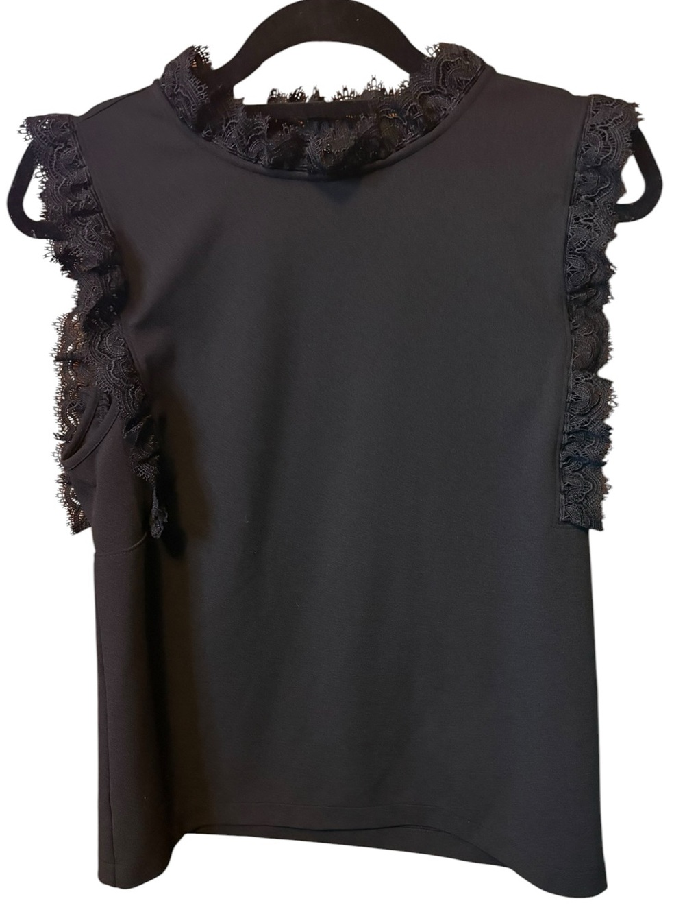ANN TAYLOR Black Lace Trim Blouse Sleeveless Ruffle Top Size Medium